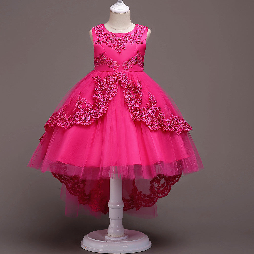Detail of the skirt and hem on the Marktox girls' tiered mesh princess dress